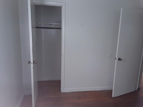 3rd image of 117 Saint Matthew St