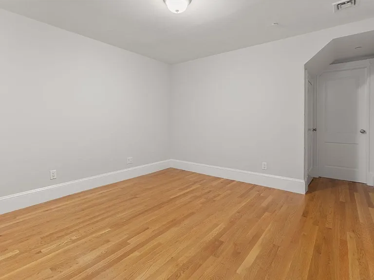 57 Gray St #1 — Photo 23