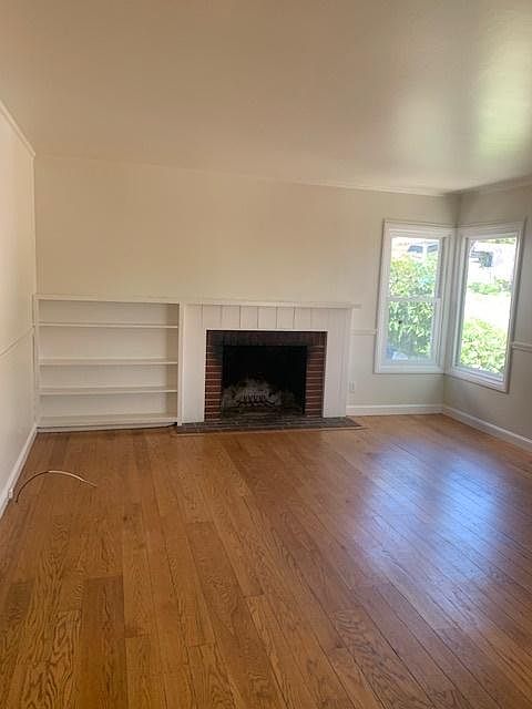 Living room with fireplace