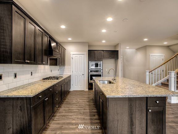 4th image of 6824 Oleander Avenue NE #354