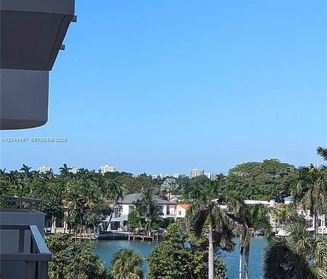 5161 Collins Ave #602 — Photo 21