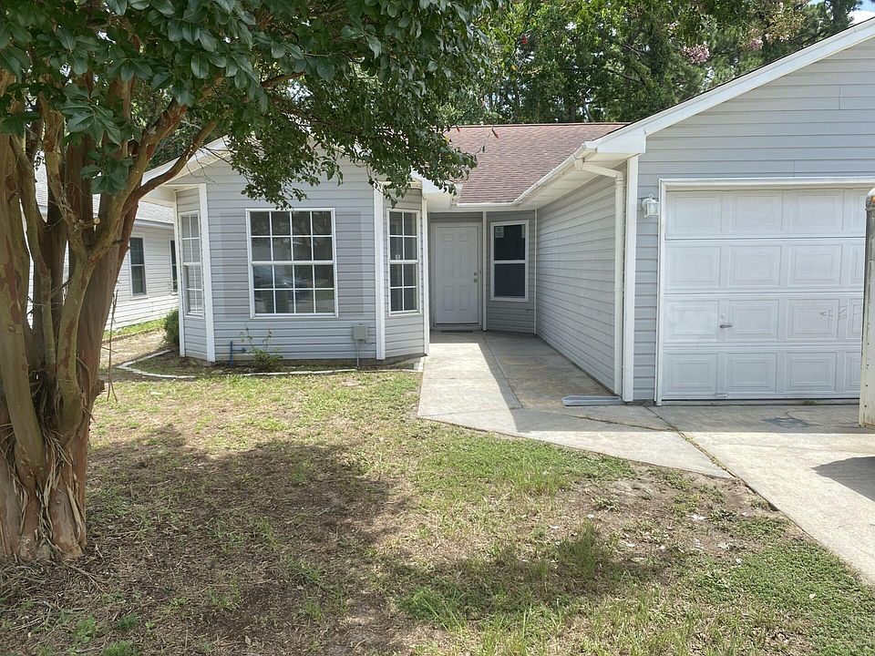 1st image of 41 Ruby Cir