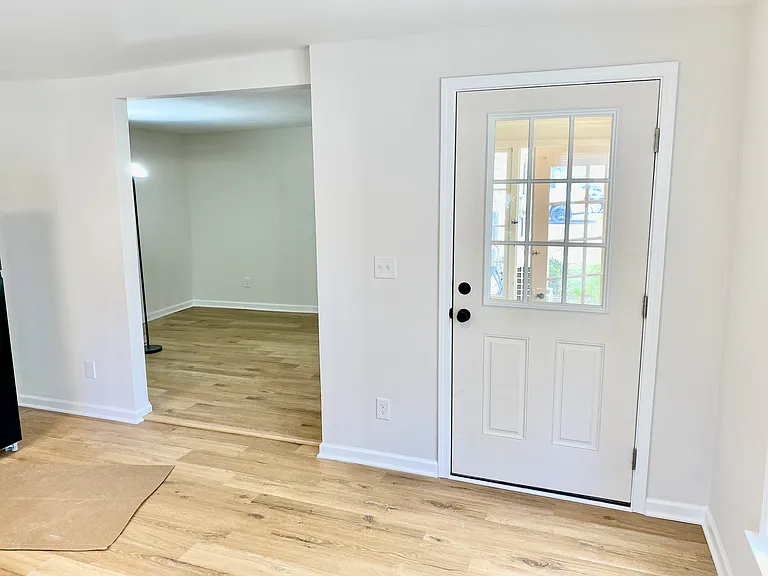 26 Clinton St #1 — Photo 23