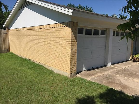 2nd image of 5701 Linda Dr