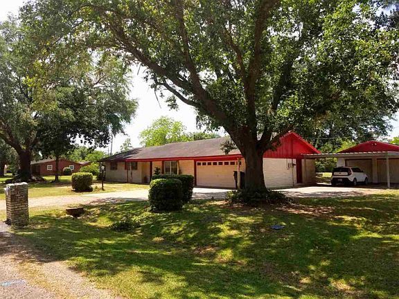 3rd image of 17922 Magnolia Dr