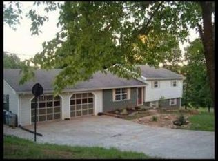 385 County Road 709, Riceville, TN 37370