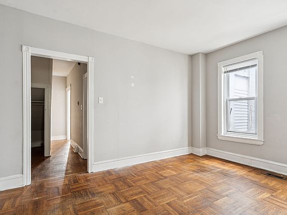3rd image of 4159 Ridge Ave #1
