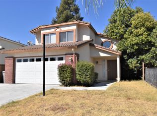 4849 Camino Royale Dr, Sacramento, CA 95823