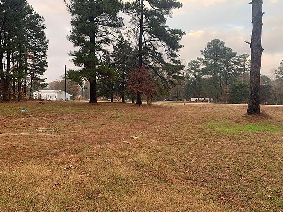 3rd image of 1320 Farm Road 21