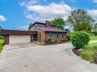 5612 Lake O Springs Ave NW, Canton, OH 44718