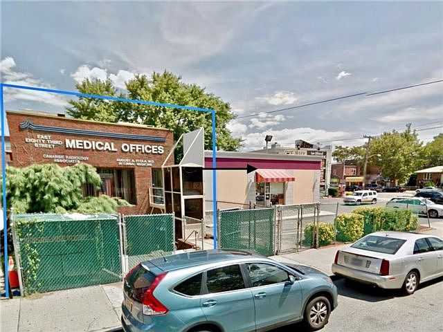 1st image of 763 E 83rd St