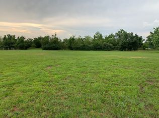 9000 Sleepy Hollow Dr, Newalla, OK 74857