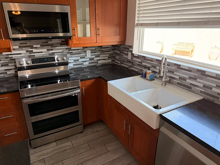 1335 W Isabella Ave — Photo 12