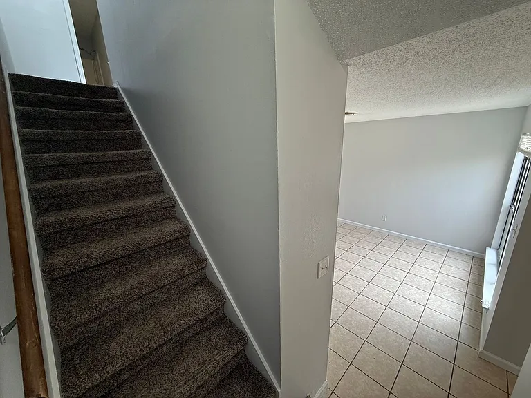 2808 Villa Woods Cir — Photo 13