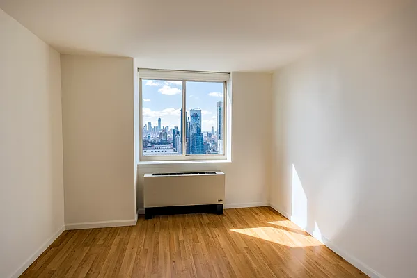 Rented by Gotham Organization | media 17