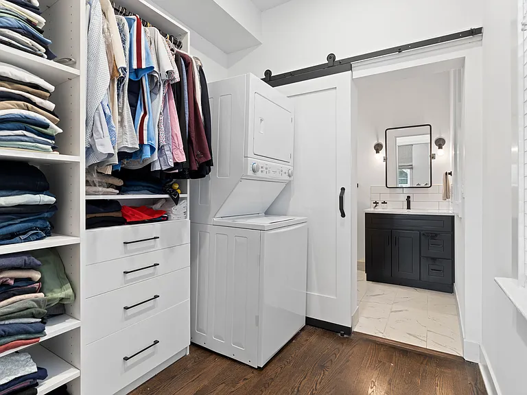 1734 N Sedgwick St #1 — Photo 8