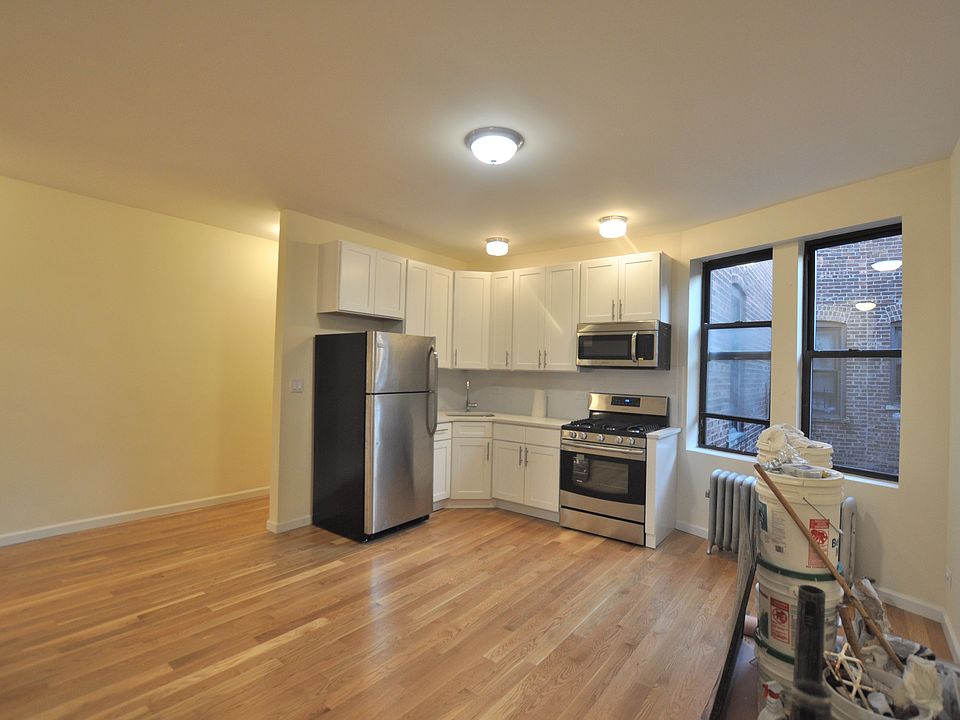 1st image of 392 Saint Johns Pl #Fr4