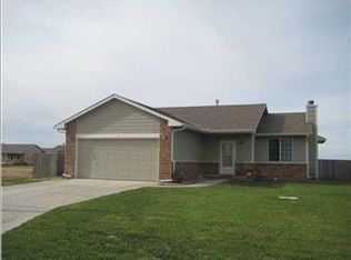 1214 Highland Ct, Wellington, KS 67152