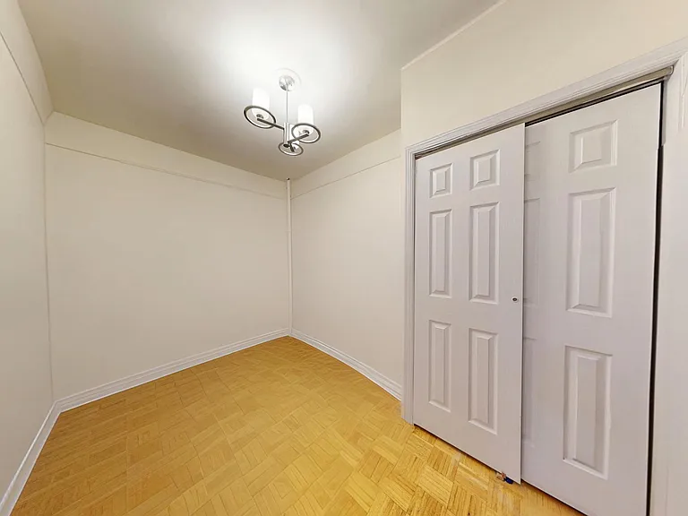 1293 1st Ave #8 — Photo 11