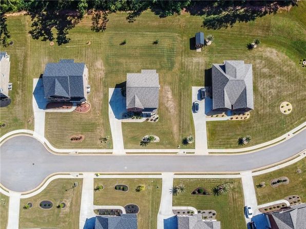 1468 Harlequin Way, Stockbridge, GA 30281
