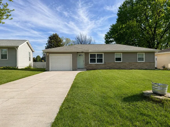123 Liberty Blvd, Rockford, IL 61115