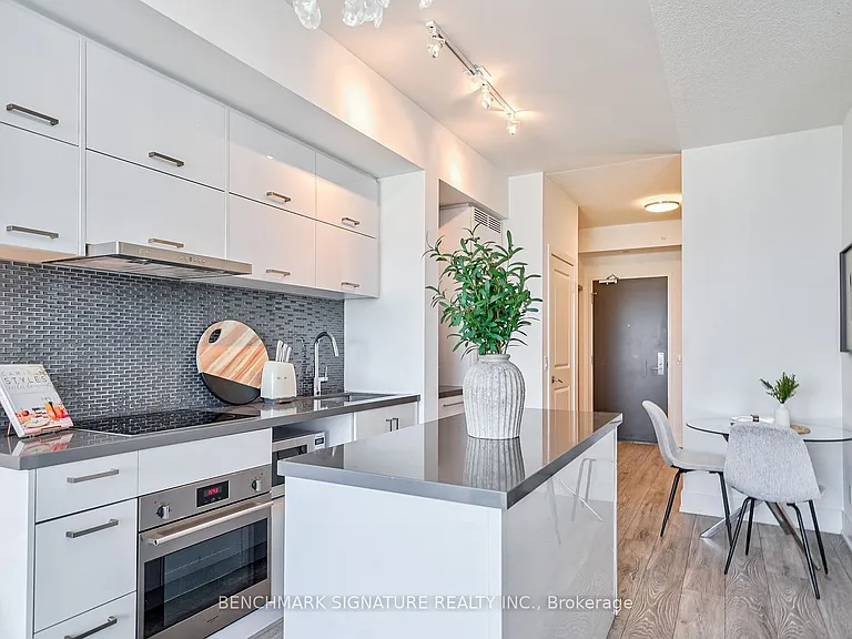 8081 Birchmount Rd #1115 — Photo 4