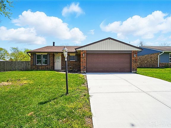 3rd image of 8398 Trowbridge Way