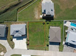 4306 Bolivar Cir, Pt Bolivar, TX 77650
