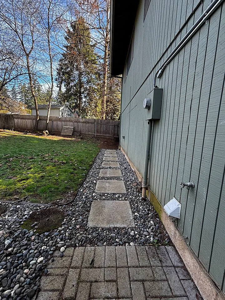 13804 SE Angus St — Photo 2