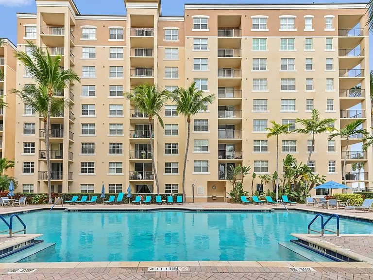 1801 N Flagler Dr #308 — Photo 28