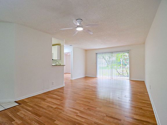 5th image of 3453 NW 44th St APT 105