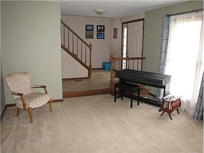 4th image of 204 Timber Oaks Dr
