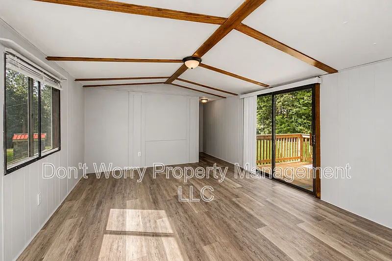 2 bed, 2.0 bath, 915 sqft, $1,100 — Photo 4