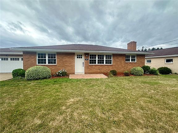 2nd image of 481 Hillcrest Dr