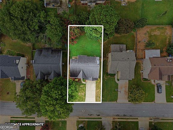 3rd image of 3015 Dominion Walk Ln