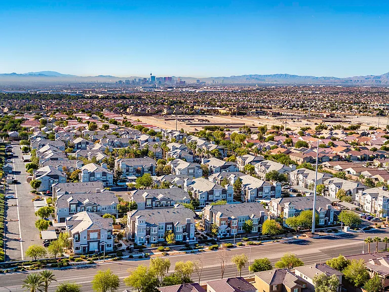 MAA Palm Vista — Photo 20