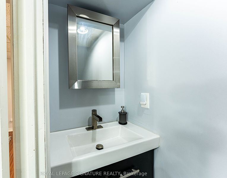 Toronto House for rent - 3 Bedrooms — photo 41