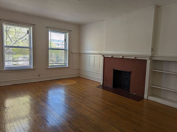 2nd image of 2505 N Prospect Ave #2511-03