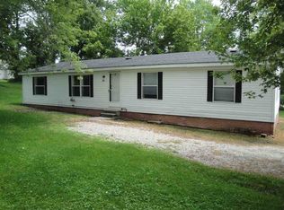 416 Stephens St, Shoals, IN 47581