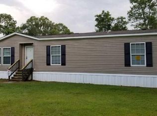 27 Yoder Dr, Lumberton, MS 39455