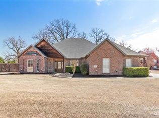 13150 Morning Springs Ct, Springdale, AR 72762