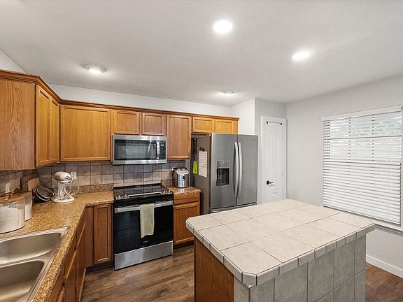 5th image of 14057 Firebush Ln