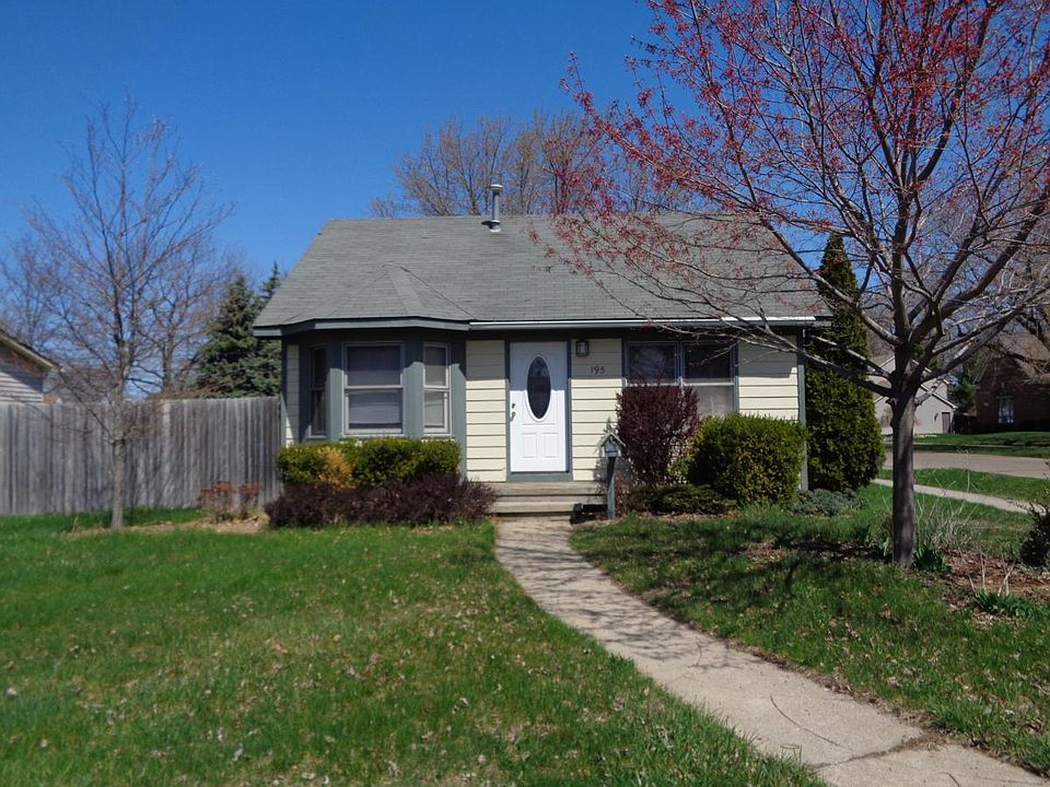 1st image of 195 Birchwood Ave