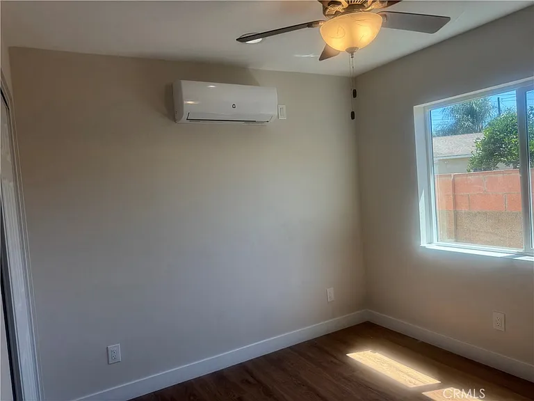 7661 El Rovia — Photo 18