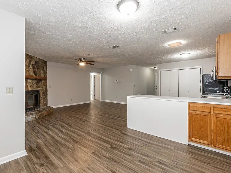 6809 Willowbrook Dr #2 — Photo 6