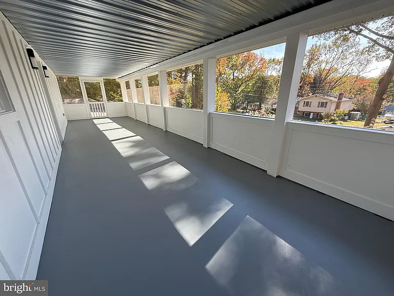 453 Walnut Dr — Photo 44