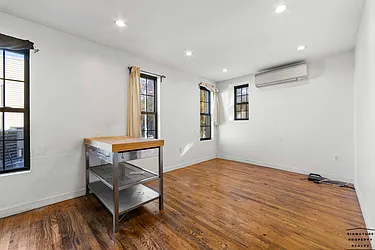 Rented by Signature Property Realty