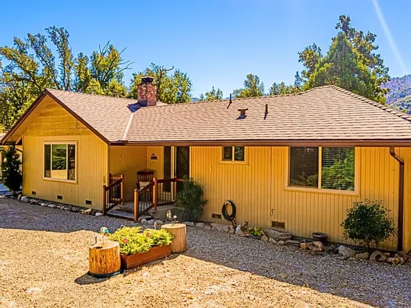 45310 S Oakview Dr, Oakhurst, CA 93644