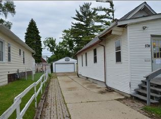 574 Washington Park, Waukegan, IL 60085