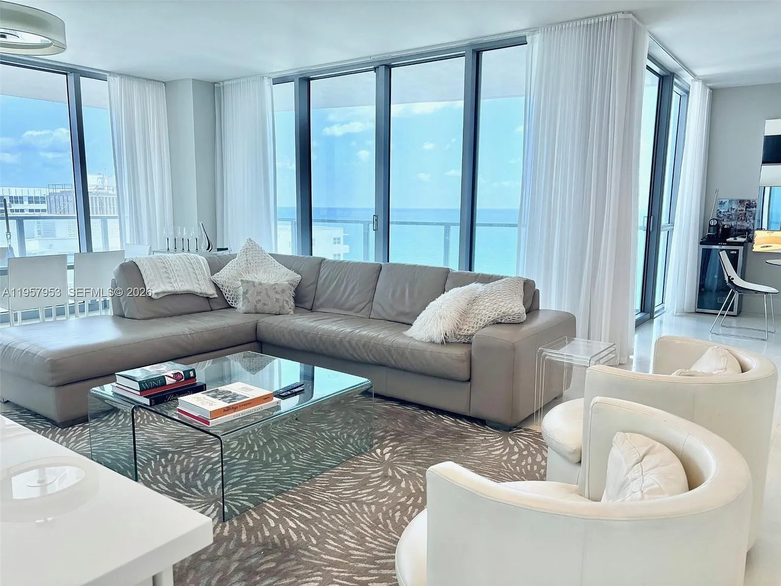 Ocean Palms Condo — Photo 3